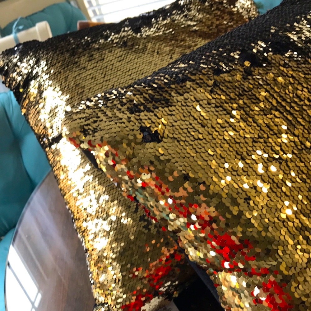 LUSH DECOR mermaid sequins 17”x17” LOT OF 2.can make diff.design w hand great🎄